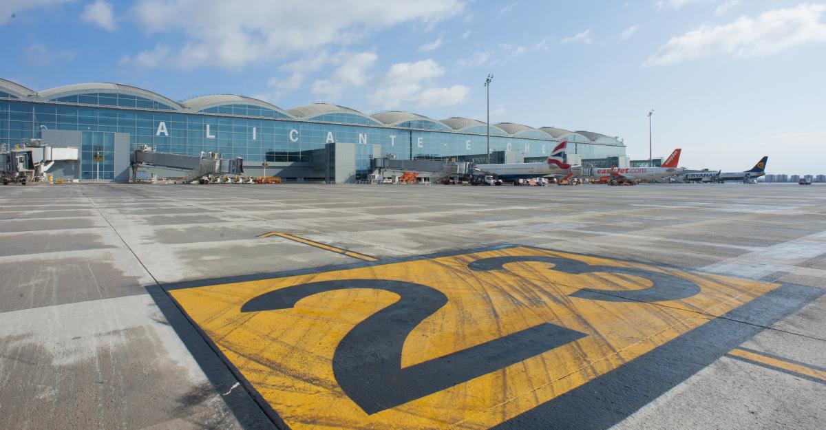 CCOO advierte de que turismo sostenible y masificación son conceptos incompatibles, especialmente por lo que se refiere a los efectos sobre la vivienda.